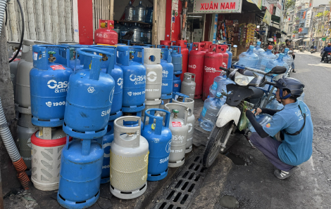 Giá gas giảm 18.000 đồng/bình 12kg