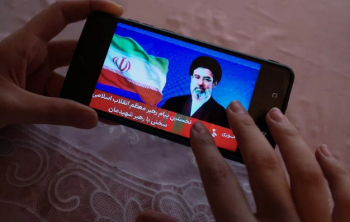 Iran tuyên bố sẽ khiến Mỹ 'phải hối tiếc'