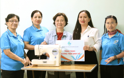 Những món quà nghĩa tình thay lời chúc tháng Ba