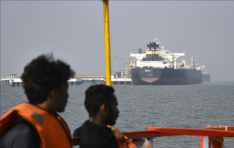 Iran mở cửa Eo biển Hormuz cho tàu của những quốc gia nào?