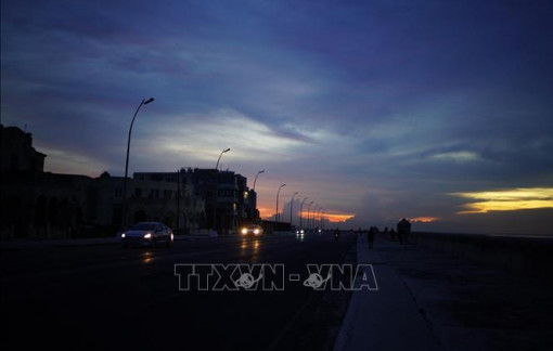 Cuba kích hoạt cơ chế khẩn cấp để khôi phục lưới điện quốc gia