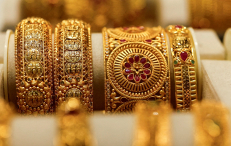 Giá vàng ngày 18/3: vàng thế giới lao dốc, chuyên gia nhận định có thể tăng 20% trong năm 2026