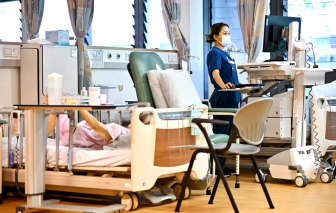 Cần bảo vệ những thiên thần áo trắng