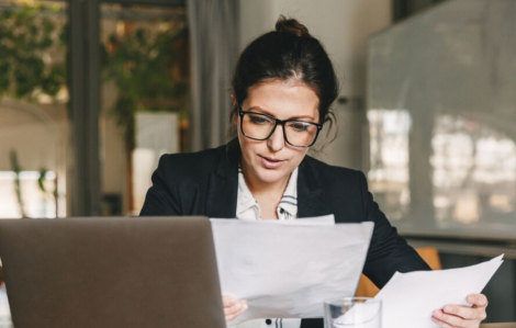 Từ giỏi giang đến thất nghiệp: Không ai đứng ngoài sóng gió mưu sinh