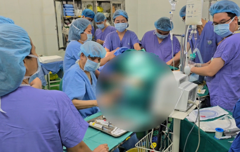 Kỳ tích ghép gan domino lần đầu tiên tại Việt Nam