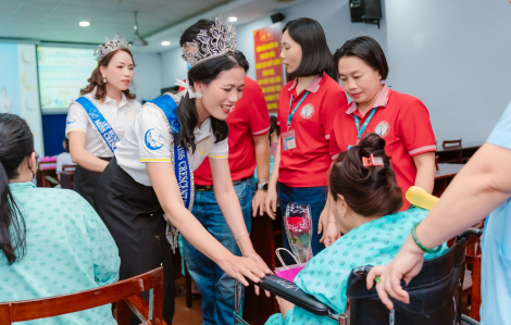 Hoạt động thiện nguyện đầu tiên của hoa hậu, đại sứ Cuộc thi Hoa hậu Trăng khuyết Việt Nam 2025