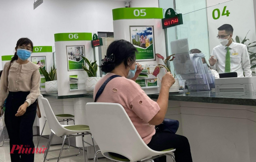 Tiền gửi tiết kiệm không tăng nhiều dù lãi suất cao