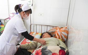 19 bệnh nhân nghi ngộ độc sau khi ăn bánh mì xe đẩy ở Quảng Ngãi