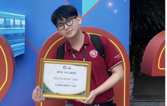 Nam thủ khoa Trường đại học Ngoại Thương tốt nghiệp với GPA tuyệt đối 4.0/4.0