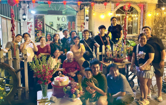 Sinh nhật bà là ngày sum họp