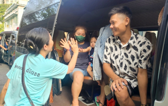 Tiếp thêm niềm tin cho bệnh nhân vượt qua bệnh tật