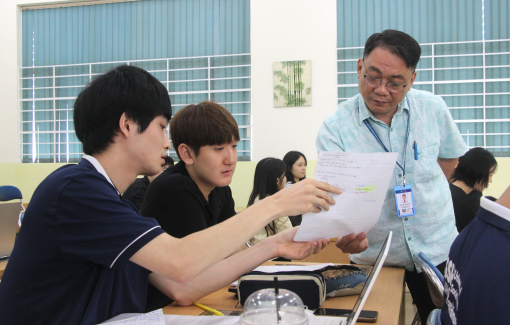 Thiếu giáo viên, đề xuất cơ chế sử dụng nhà giáo nghỉ hưu làm việc toàn thời gian