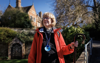 Vương quốc Anh có nữ Tổng giám mục đầu tiên