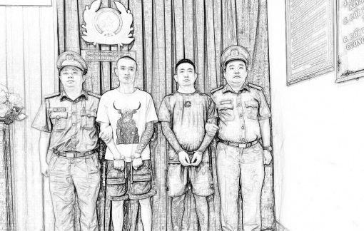 Bắt 2 thanh niên đi xe bán tải chửi bới, hành hung người dừng xe mua vé số