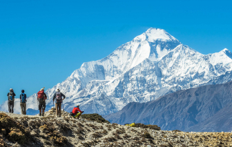 Một mình giữa Himalaya: 5 cung đường trekking đẹp nhất