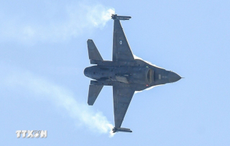 Iran tuyên bố bắn trúng máy bay tiêm kích F-16 của Mỹ