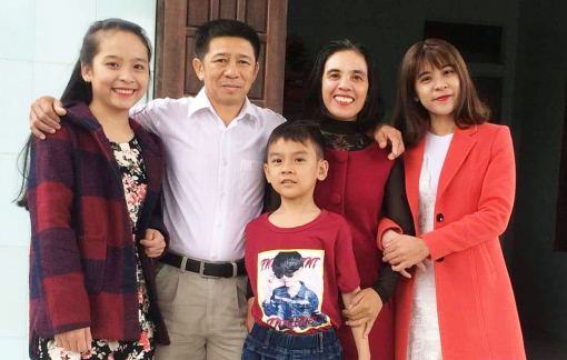 Chiếc thuyền cát chở tương lai của con