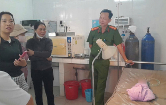 Trẻ sơ sinh, một bàn tay có 6 ngón, bị bỏ rơi ở Long Hải