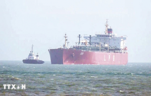 Bốn quốc gia bàn phương án mở lại eo biển Hormuz