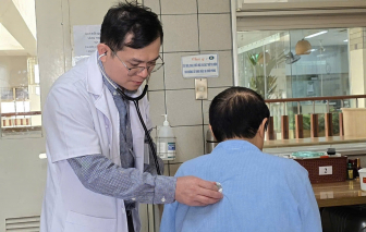 Đừng bỏ qua dấu hiệu này, gần 70% người gặp phải mắc ung thư phổi