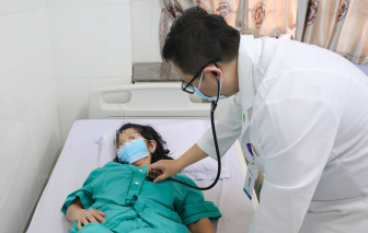 Số ca nghi ngộ độc thực phẩm sau khi ăn bánh mì tăng, Bộ Y tế yêu cầu truy xuất nguồn gốc thực phẩm