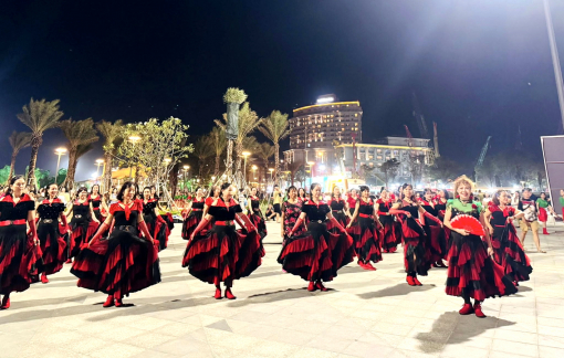 Người đánh thức đêm Vũng Tàu bằng vũ điệu