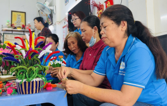 Lớp học handmade giúp phụ nữ Phú Lâm thêm kỹ năng, tăng thu nhập