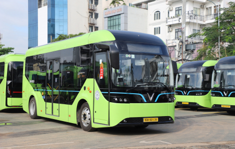 Xe buýt 0 đồng và tầm soát sức khỏe miễn phí sẽ thiết lập chuẩn sống mới cho người dân TPHCM