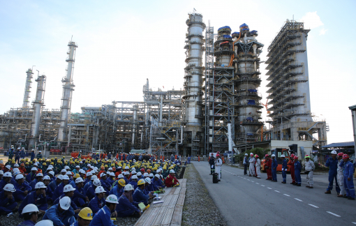 Nhà máy lọc dầu Dung Quất ưu tiên sản xuất tối đa nhiên liệu bay