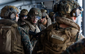 Mỹ giải cứu thành công phi công mất tích