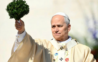 Giáo hoàng Leo kêu gọi những người “châm ngòi chiến tranh” hãy chọn hòa bình