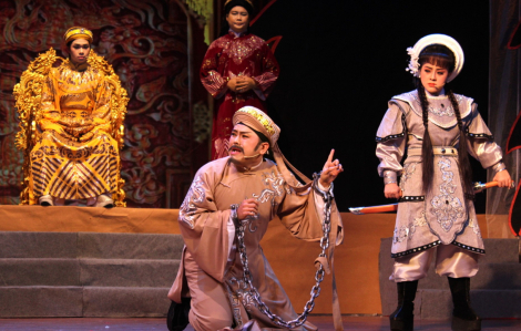 Cải lương trên đường tái định vị