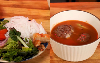 Đầu bếp Mỹ 'tây hóa' món bún chả Hà Nội gây bất ngờ cộng đồng