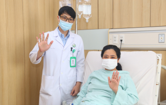 2 người đàn ông, 1 phụ nữ hồi sinh từ nghĩa cử hiến tạng của thiếu nữ 19 tuổi người Anh