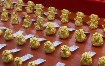 Giá vàng tăng thêm 4,5 triệu đồng/lượng