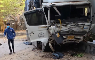 Xe tải tuột dốc từ độ cao 200 mét ở núi Tà Zôn khiến 3 người không qua khỏi