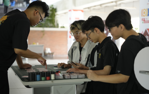 Giúp sinh viên nhận diện cờ bạc trực tuyến núp bóng giải trí