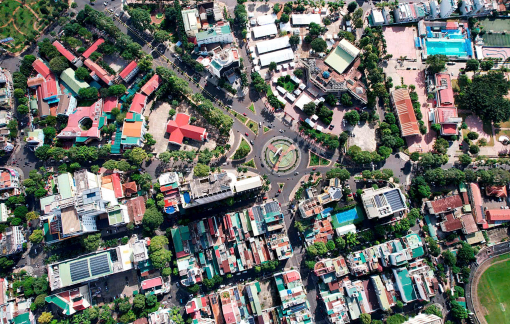 Đắk Lắk đề xuất hỗ trợ thêm 2 triệu đồng/tháng cho cán bộ đi làm xa nhà