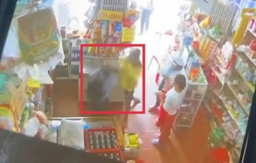 Học sinh bị chủ tiệm tạp hóa 'tác động vật lý' gây chấn động não