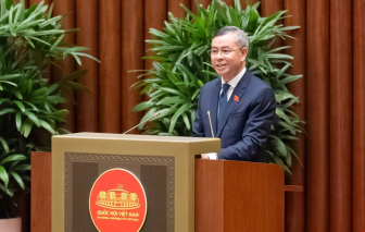 Trình Quốc hội đề xuất kéo dài thời gian giảm thuế với xăng dầu