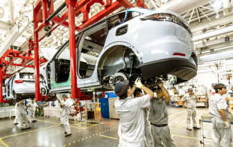 Giải bài toán khủng hoảng nhiên liệu bằng năng lượng xanh