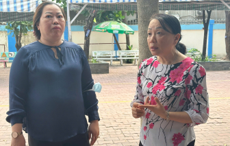 Hơn 100 học sinh khai báo bị nôn ói, sốt, đau bụng: Tạm dừng tổ chức ăn bán trú