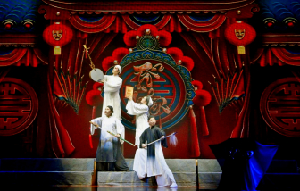 Sân khấu TPHCM tăng tốc hội nhập quốc tế