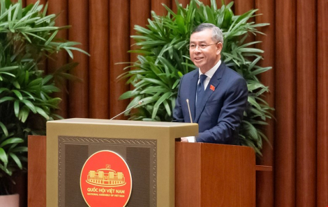 Trình Quốc hội đề xuất kéo dài thời gian giảm thuế với xăng dầu