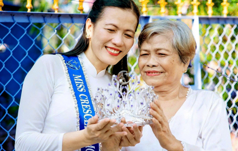 Một chân vẫn bước trọn hành trình rực rỡ