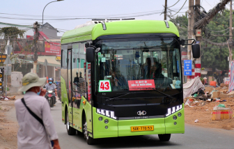 Hạ tầng đủ sức 'gánh' mức tăng 30% hành khách khi miễn vé xe buýt