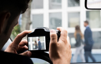 Bị kết tội ngoại tình chỉ vì một tô hủ tíu gõ