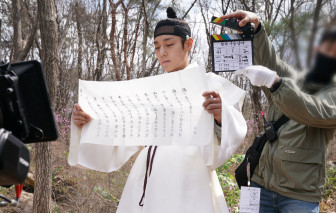 Park Ji Hoon đóng 'Dưới bóng điện hạ': 2,5 tháng giảm 15kg