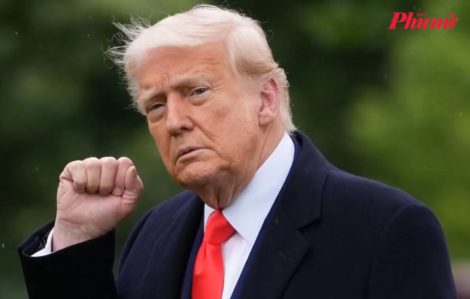 Tổng thống Trump yêu cầu Iran dừng thu phí tàu chở dầu qua eo biển Hormuz