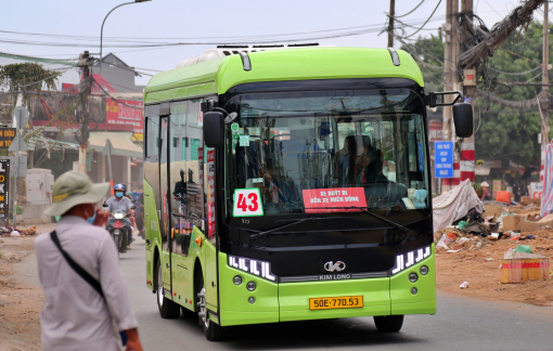 Hạ tầng đủ sức 'gánh' mức tăng 30% hành khách khi miễn vé xe buýt